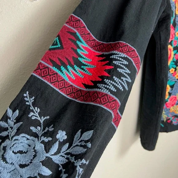 Savanna Jane Women's Embroidered Floral Boho Long Sleeve Top Large - Picture 6 of 10